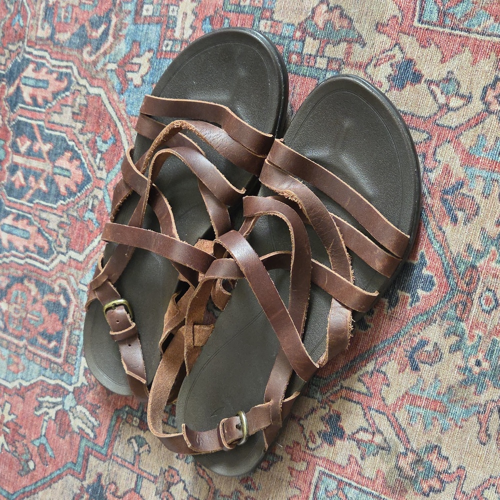 Olukai 'Awe 'Awe Sandals in Java brown Size 10